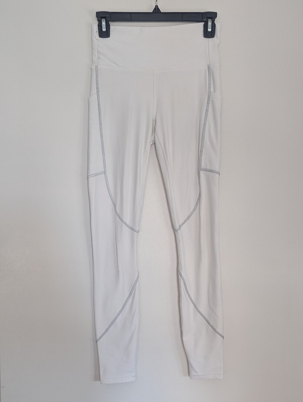 Fabletics ColdWeather White High-Waist Seam Detail Leggings - XS
